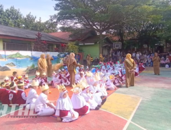 Rela Cuti Kerja Demi Dampingi Anak di Hari Pertama Sekolah
