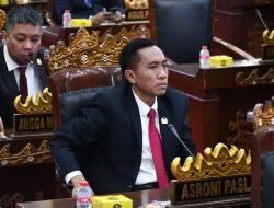 Verifikasi SMA Siger Disorot DPRD, Asroni Minta Pegang Penuh Aturan