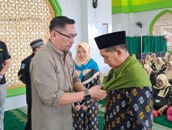Pemkot Bandar Lampung Berangkatkan 84 Jemaah Umrah Kloter Pertama