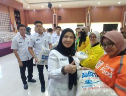 Wali Kota Bandar Lampung Beri Bantuan Beras dan Umroh untuk 1.000 Pengemudi Ojol
